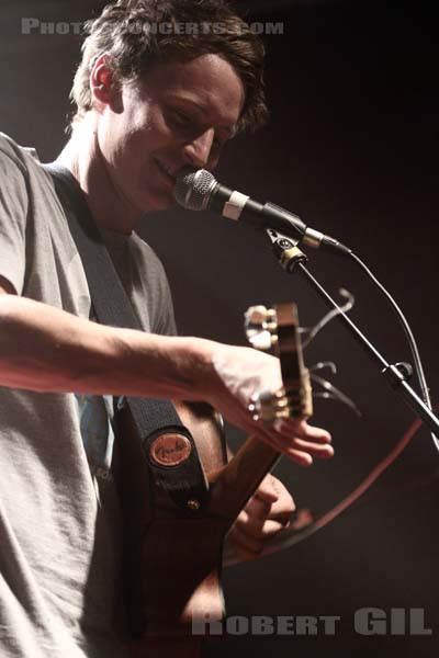 BEN HOWARD - 2010-04-06 - PARIS - Point Ephemere - 